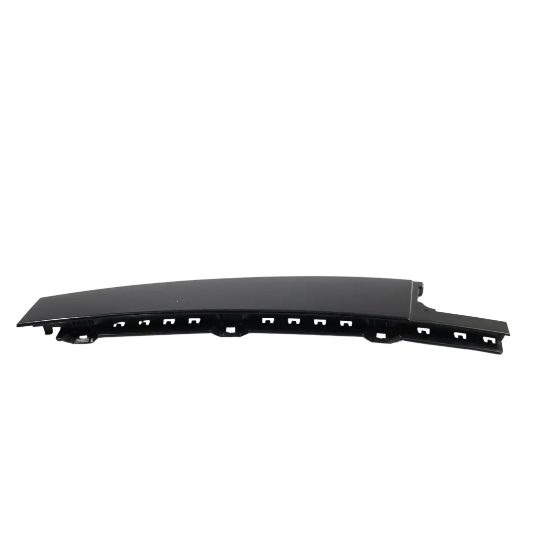 Volkswagen Passat B8 3G Moldura Marco Ventana Puerta Trasero Derecho - SKU 3G0839902T - Número de pieza 3G0839902T