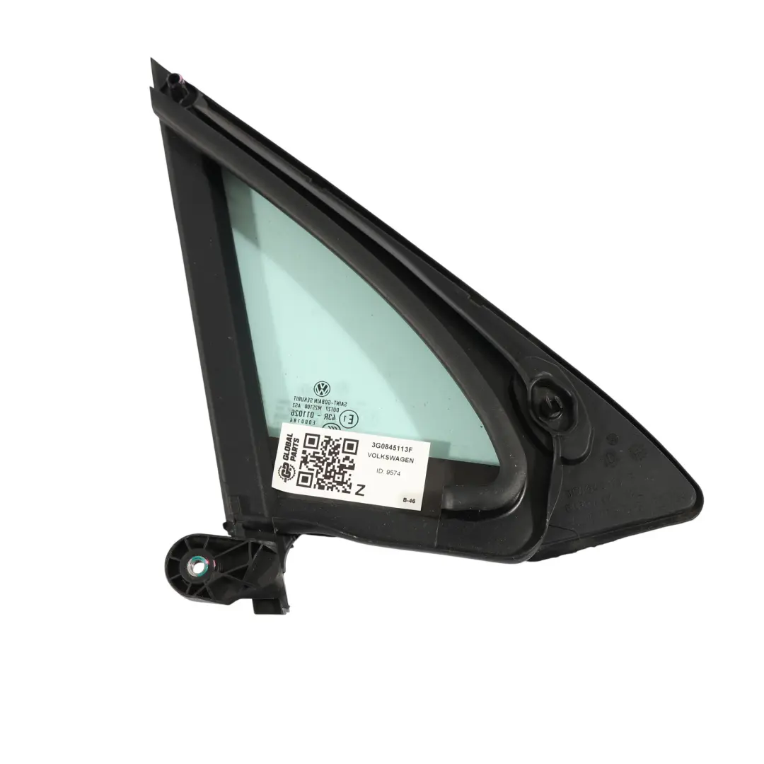 Vitre Triangle Porte Avant Gauche AS2 pour Volkswagen Passat B8 à propos du numéro de pièce 3G0845113F Volkswagen Passat B8 Vitre Triangle Porte Avant Gauche AS2 - SKU 3G0845113F - Numéro de pièce 3G0845113F