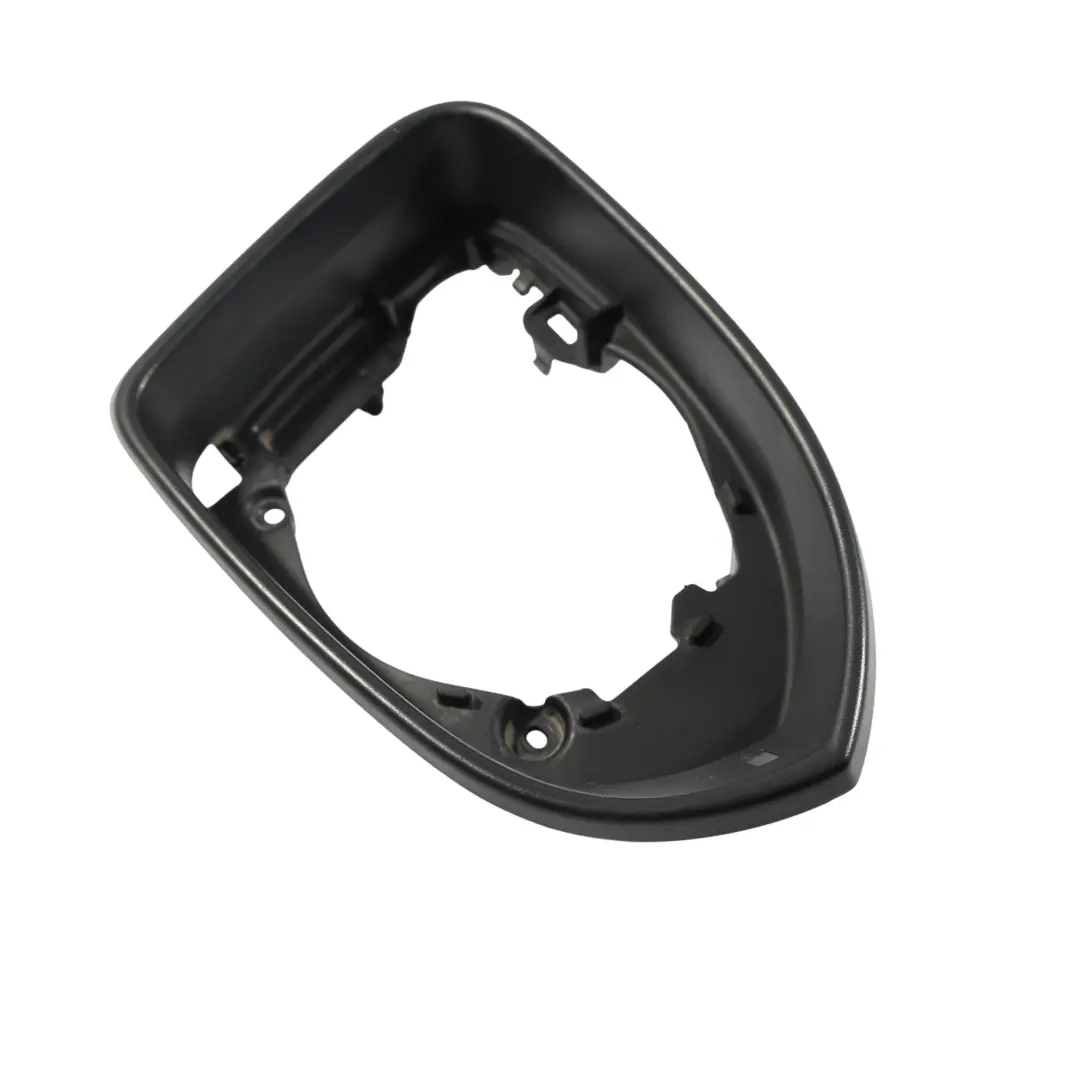 Cornice Specchietto Pannello Interno Destro per Volkswagen Passat B8 con numero di parte 3G0857602 Volkswagen Passat B8 Cornice Specchietto Pannello Interno Destro - SKU 3G0857602 - Numero di parte 3G0857602