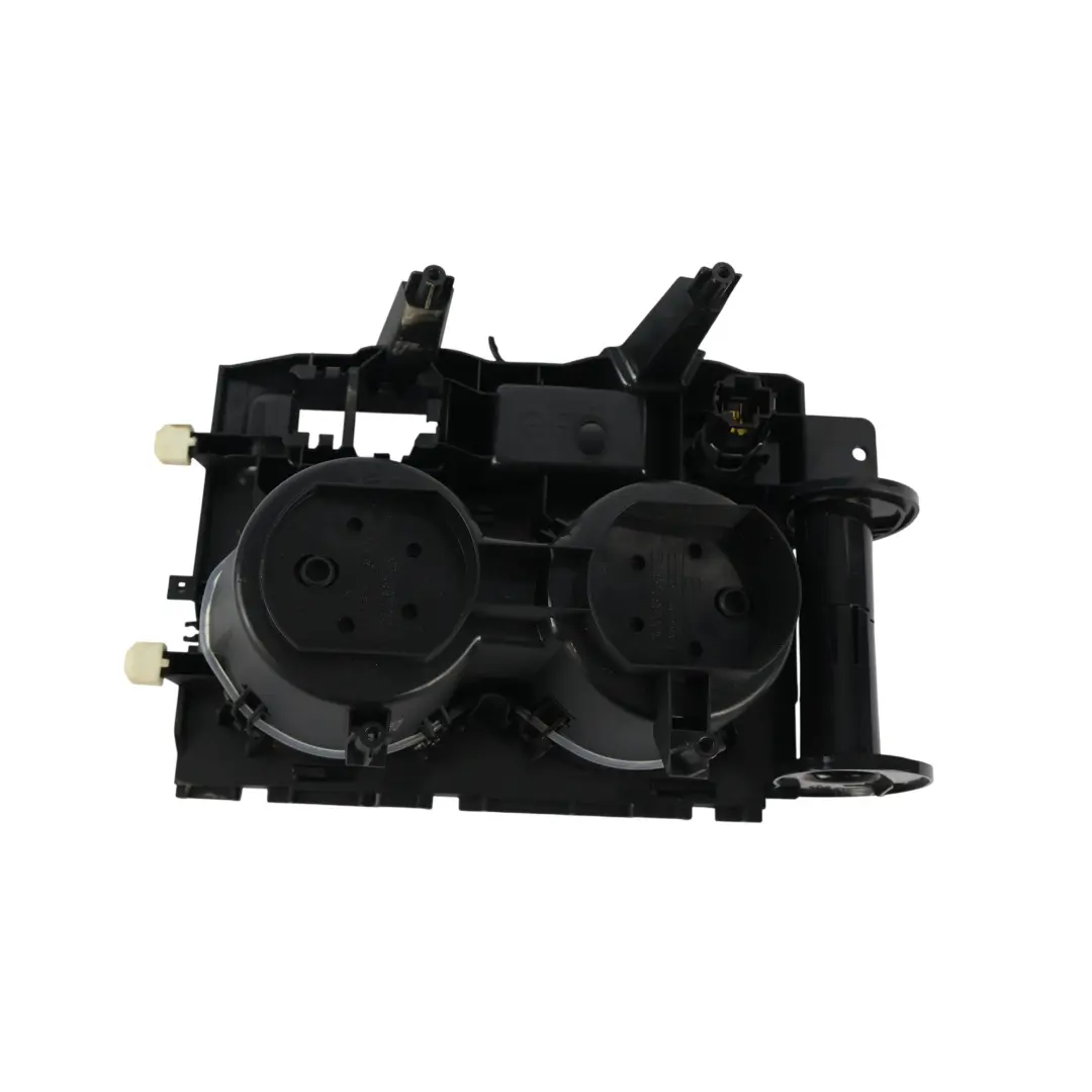 Volkswagen Passat B8 Bandeja Portavasos Consola Central 12V - SKU 3G0862531H - Número de pieza 3G0862531H