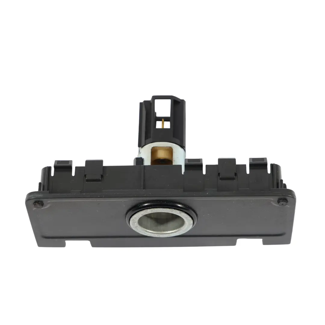 Centre Console 12V Power Outlet Socket Rear to Volkswagen VW Passat B8 with Part number 3G0863916 Volkswagen VW Passat B8 Centre Console 12V Power Outlet Socket Rear - SKU 3G0863916 - Part number 3G0863916