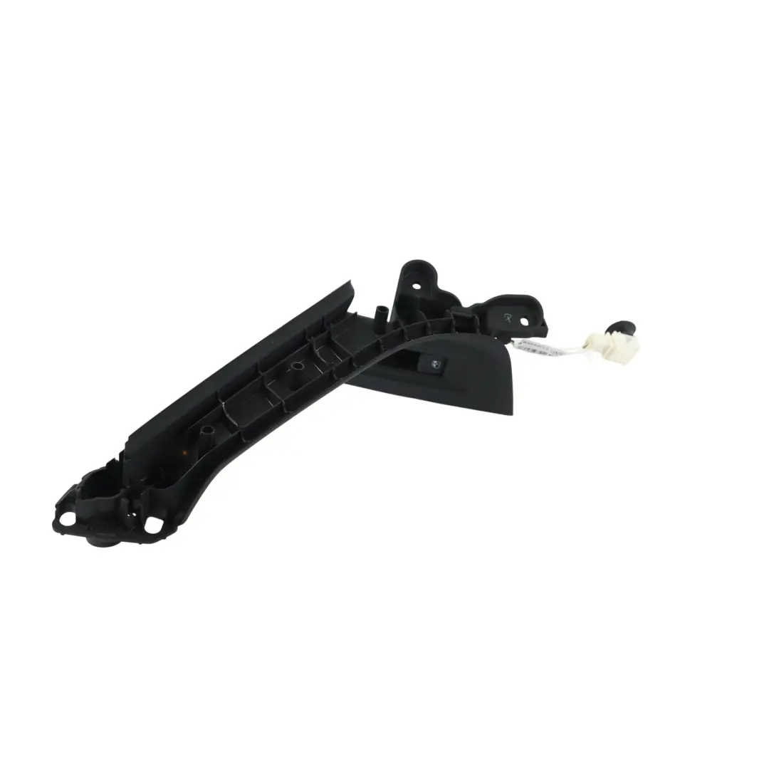 Tirador Puerta Trasera Interior Negro Izquierdo para Volkswagen Passat B8 con número de pieza 3G0867179B Volkswagen Passat B8 Tirador Puerta Trasera Interior Negro Izquierdo - SKU 3G0867179B - Número de pieza 3G0867179B