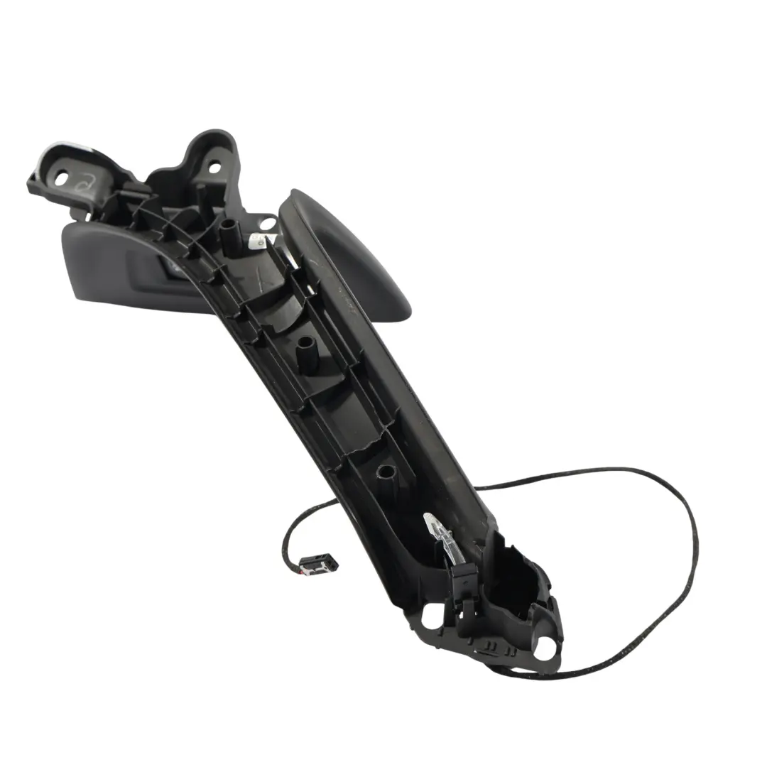 Tirador Puerta Trasera Interior Negro Izquierdo para Volkswagen Passat B8 con número de pieza 3G0867180C Volkswagen Passat B8 Tirador Puerta Trasera Interior Negro Izquierdo - SKU 3G0867180C - Número de pieza 3G0867180C