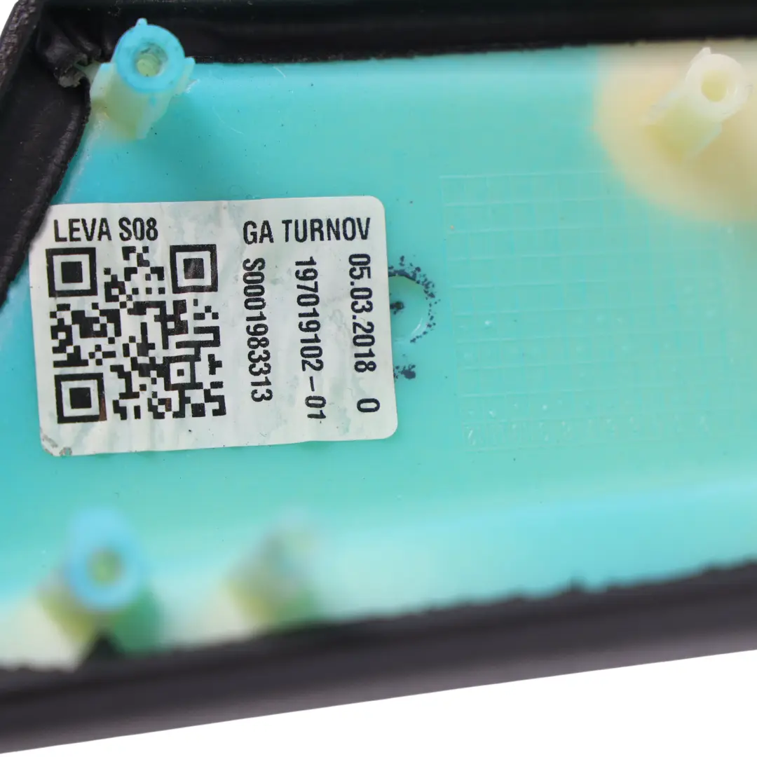 Panel Reposabrazos Puerta Trasera Izquierda para Volkswagen Passat B8 con número de pieza 3G0867363 Volkswagen Passat B8 Panel Reposabrazos Puerta Trasera Izquierda - SKU 3G0867363 - Número de pieza 3G0867363