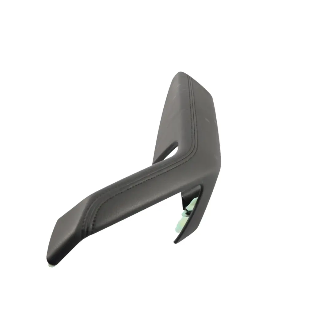 Volkswagen Passat B8 3G Panel Reposabrazos Trasero Derecho Negro - SKU 3G0867364A - Número de pieza 3G0867364A