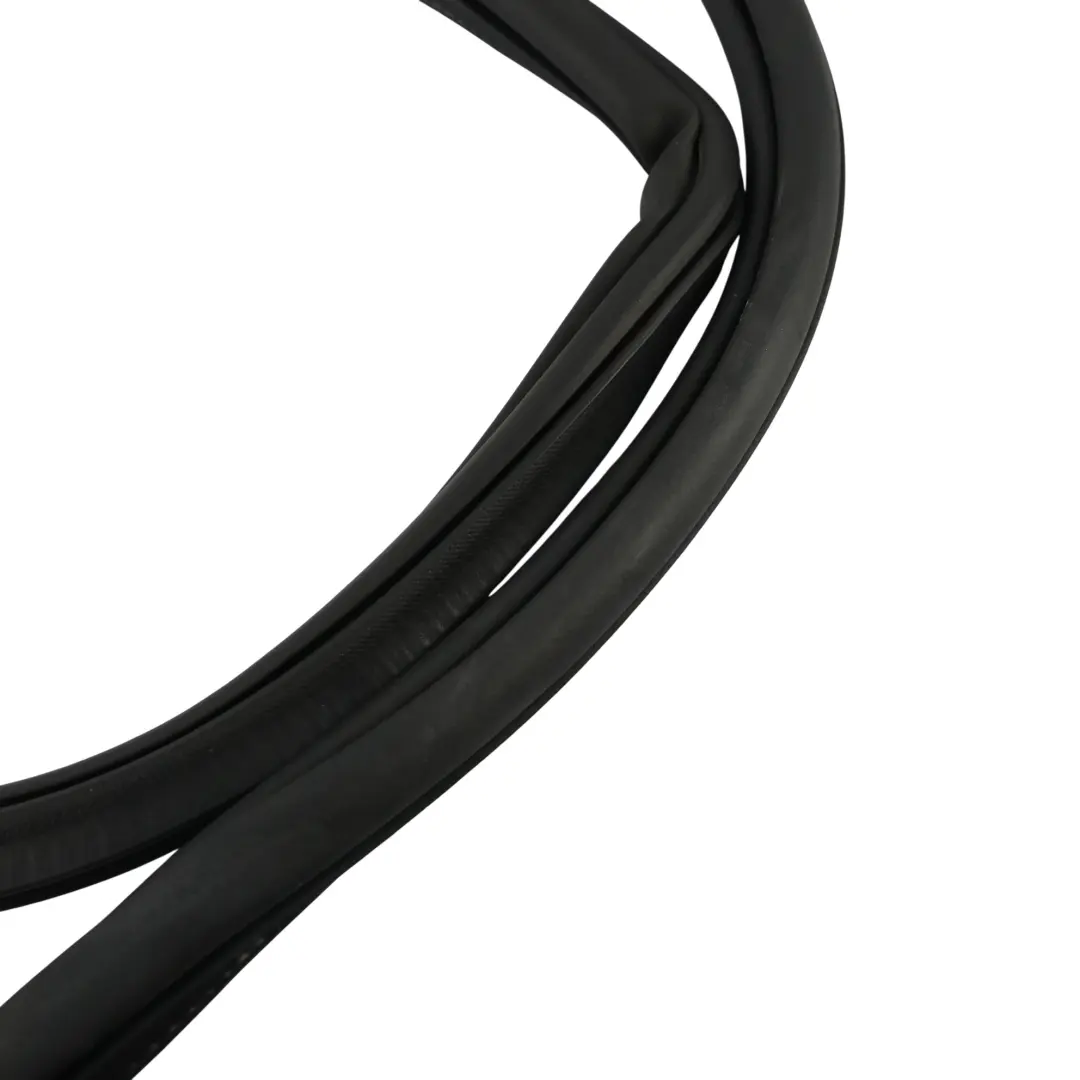 3G Door Rubber Gasket Seal Front Inner Right O/S 3G0867912K to Volkswagen Passat B8 with Part number 3G0867912L Volkswagen Passat B8 3G Door Rubber Gasket Seal Front Inner Right O/S 3G0867912K - SKU 3G0867912L - Part number 3G0867912L