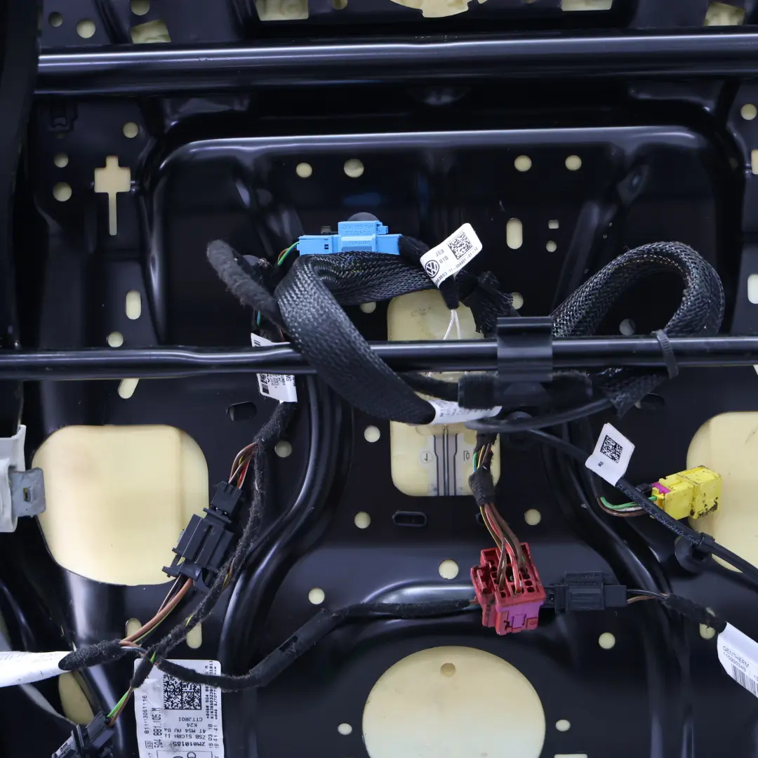 Vordersitz Beheizt Stoff Titan Schwarz Links für Volkswagen Passat B8 mit Teilenummer 3G0881806KT Volkswagen Passat B8 Vordersitz Beheizt Stoff Titan Schwarz Links - SKU 3G0881806KT-1 - Teilenummer 3G0881806KT