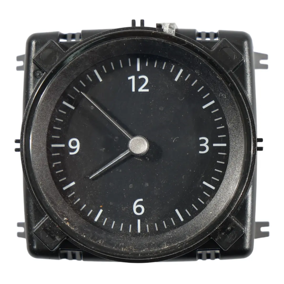Volkswagen Passat B8 Armaturenbrett Analoge Uhr Innenraum - SKU 3G0919204C - Teilenummer 3G0919204C