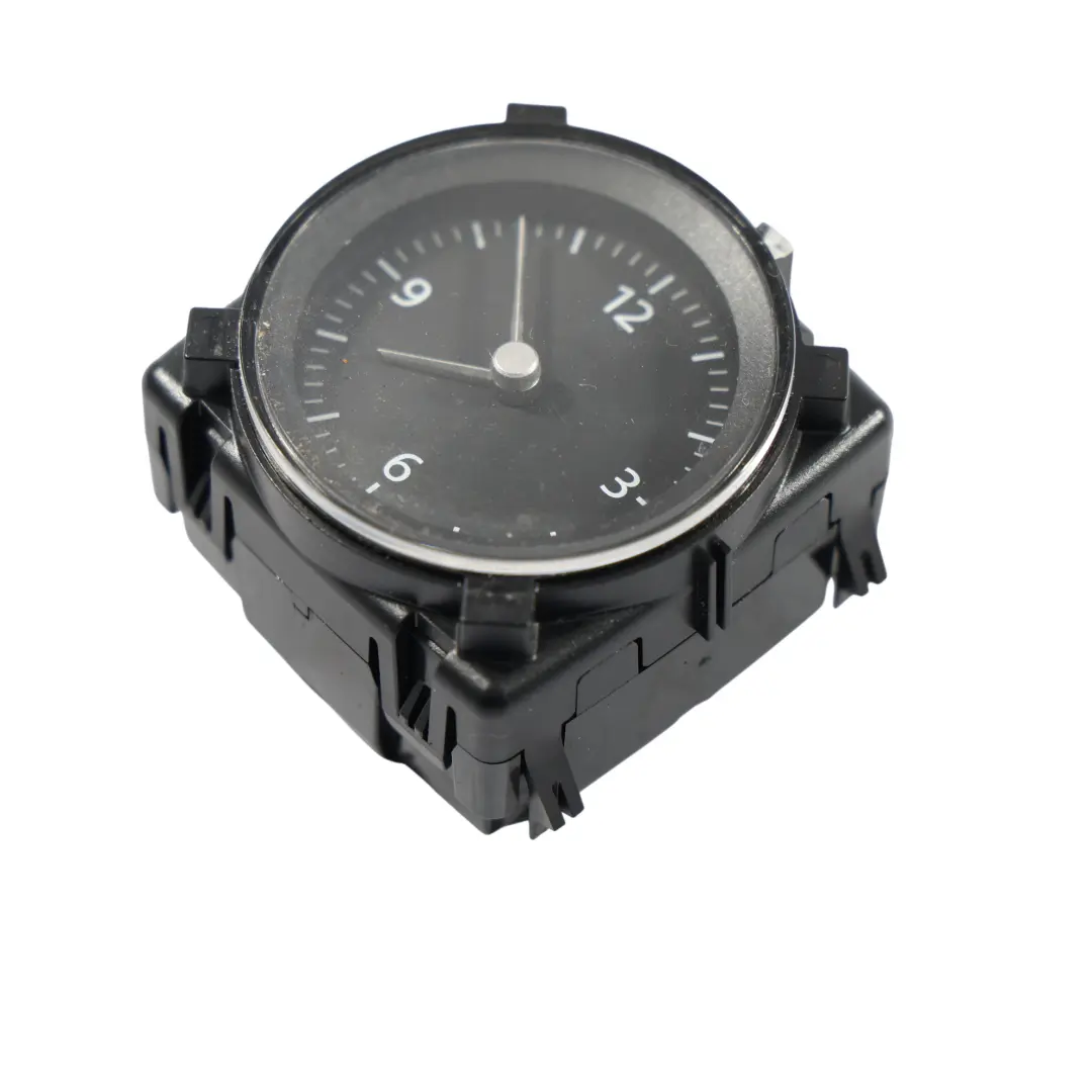 Dashboard Analogue Clock Watch Interior to Volkswagen Passat B8 with Part number 3G0919204C Volkswagen Passat B8 Dashboard Analogue Clock Watch Interior - SKU 3G0919204C - Part number 3G0919204C