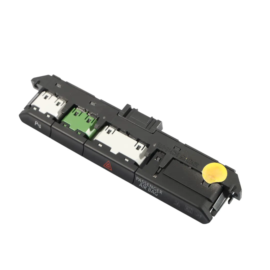 Volkswagen Passat B8 Interruttore Combinazione Cruscotto Hazard PDC - SKU 3G0927132A - Numero di parte 3G0927132A