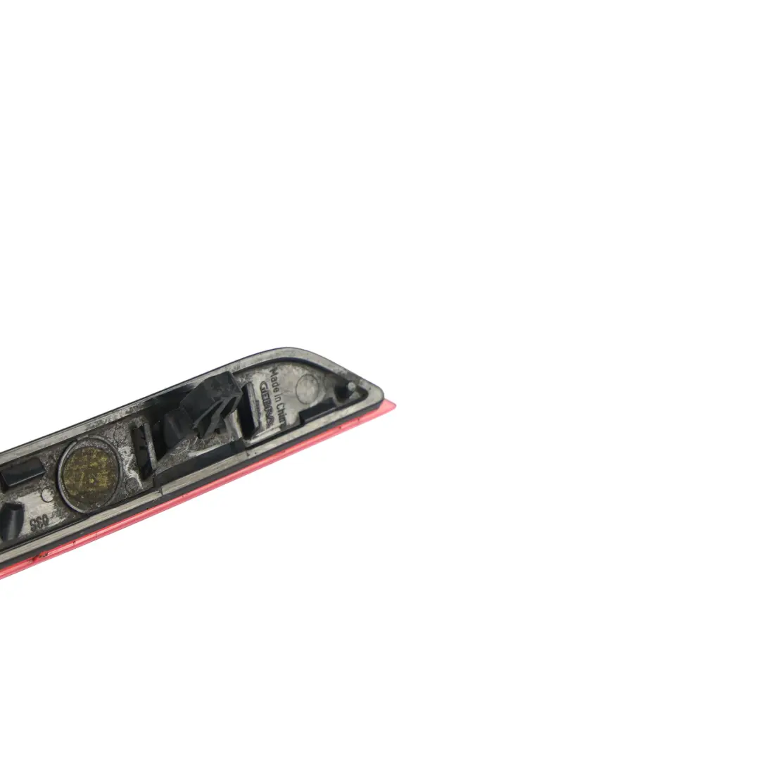 Volkswagen Passat B8 Odblask Zderzaka Tylny Wewnętrzny Lewy - SKU 3G0945103A - Numer Części 3G0945103A