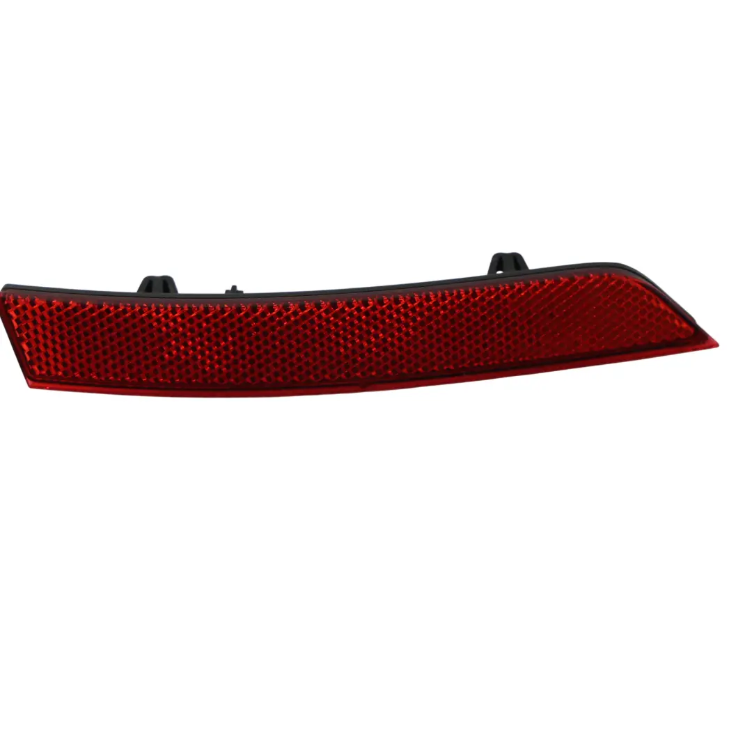 Volkswagen Passat B8 Reflector Luz Trasero Interior Derecho - SKU 3G0945104A - Número de pieza 3G0945104A