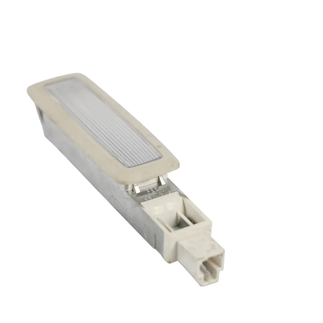 Pare-Soleil Lampe Lecture Courtoisie Intérieur pour Volkswagen Passat B8 à propos du numéro de pièce 3G0947109 Volkswagen Passat B8 Pare-Soleil Lampe Lecture Courtoisie Intérieur - SKU 3G0947109 - Numéro de pièce 3G0947109