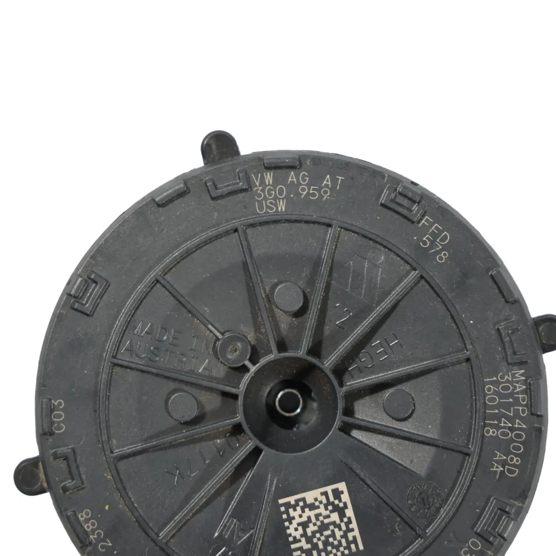 Motore Specchietto Retrovisore Sinistro per Volkswagen Passat B8 con numero di parte 3G0959578 Volkswagen Passat B8 Motore Specchietto Retrovisore Sinistro - SKU 3G0959578 - Numero di parte 3G0959578