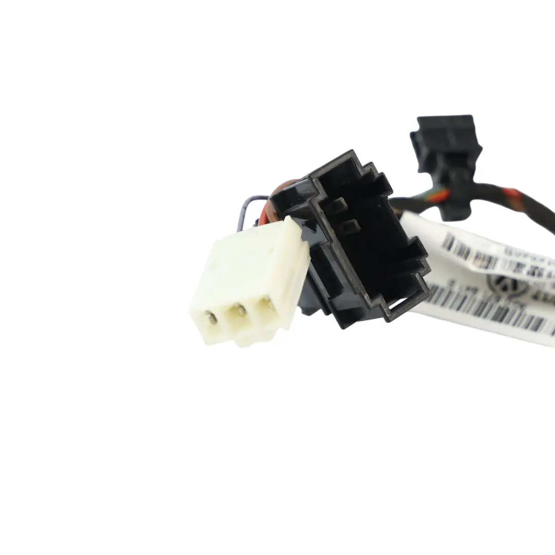 Mittelkonsole Kabelbaum Kabel für Volkswagen Passat B8 mit Teilenummer 3G0971641B Volkswagen Passat B8 Mittelkonsole Kabelbaum Kabel - SKU 3G0971641B - Teilenummer 3G0971641B