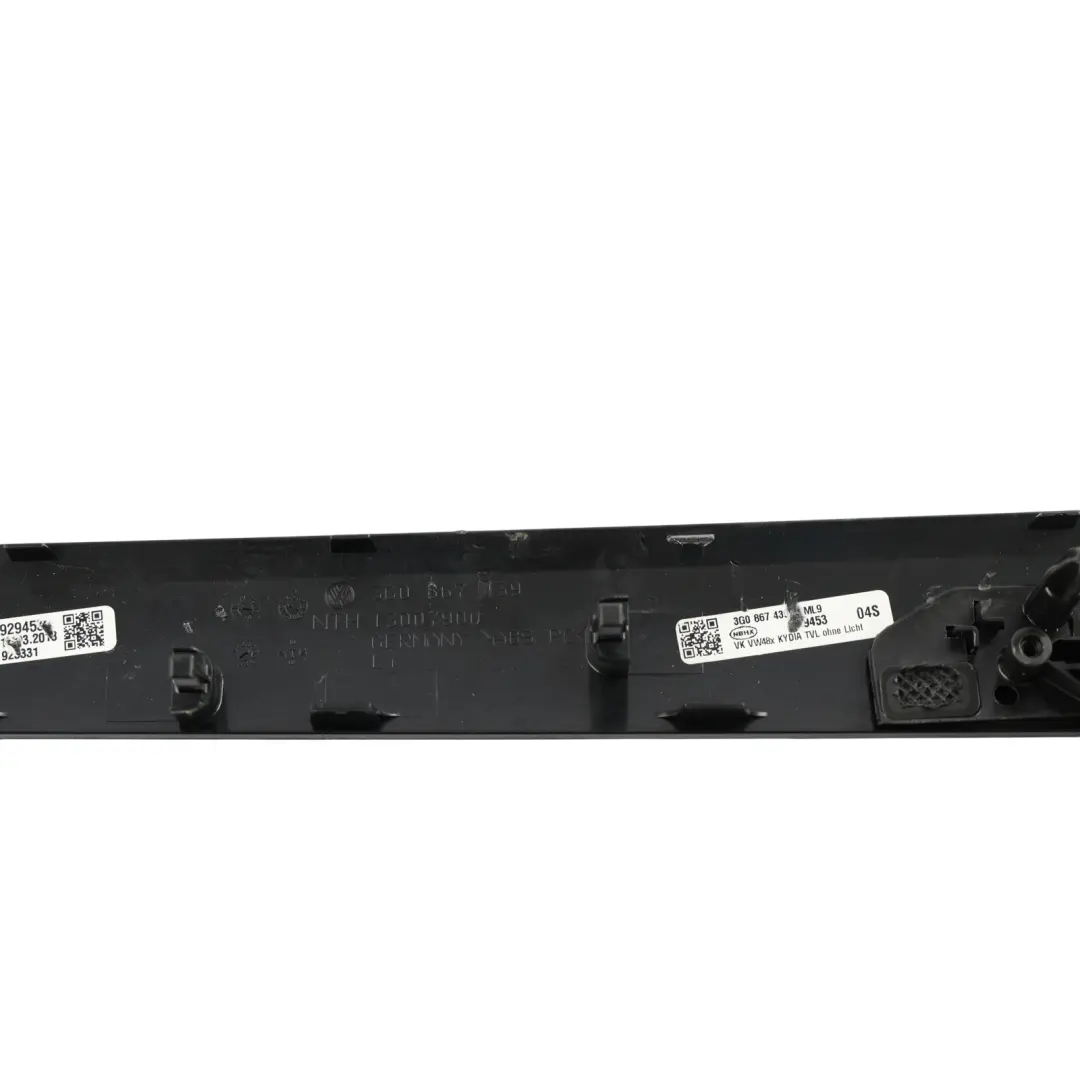 VW Passat B8 Interior Door Handle Trim Cover Front Left N/S Aluminium 3G0867439 - SKU 3G2867409AB - Part number 3G2867409AB