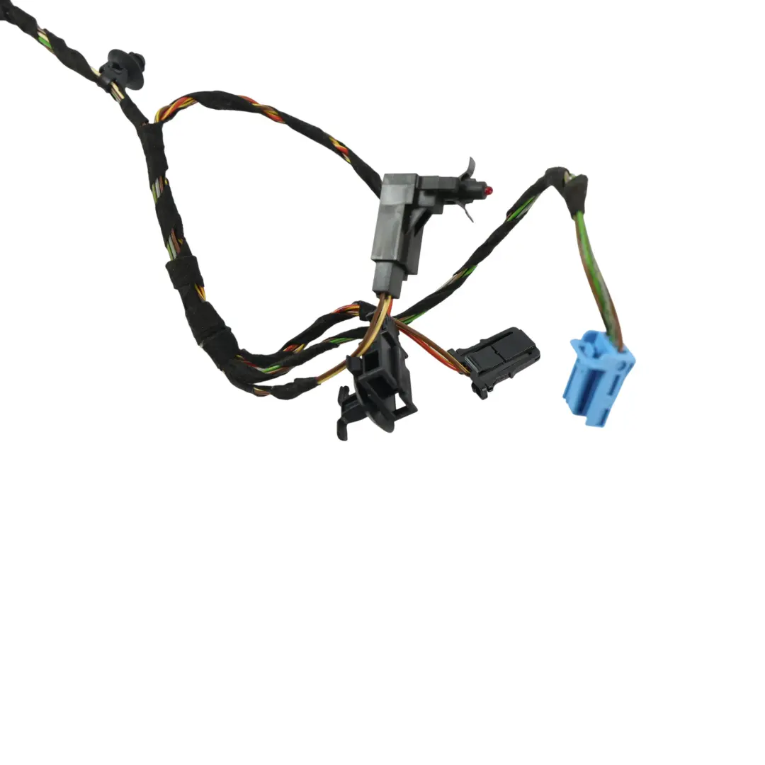 Front Door Wiring Loom Driver's Side O/S to Volkswagen Passat B8 with Part number 3G2971558B Volkswagen Passat B8 Front Door Wiring Loom Driver's Side O/S - SKU RHD-3G2971558B - Part number 3G2971558B