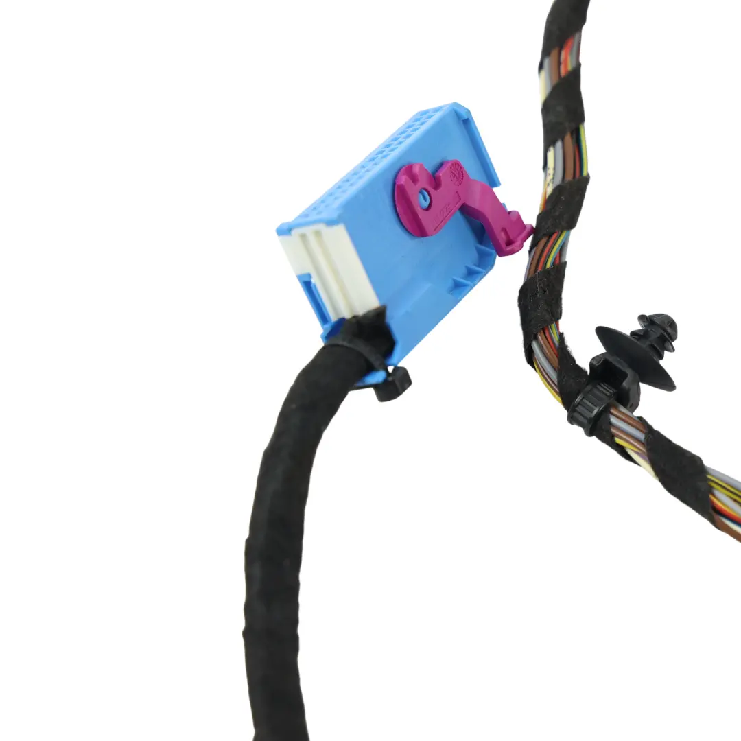 Front Door Wiring Loom Driver's Side O/S to Volkswagen Passat B8 with Part number 3G2971558B Volkswagen Passat B8 Front Door Wiring Loom Driver's Side O/S - SKU RHD-3G2971558B - Part number 3G2971558B