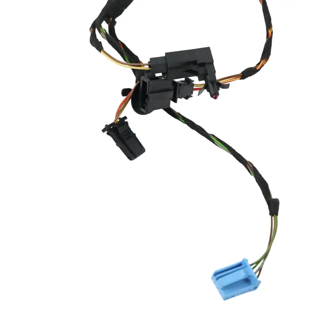 Front Door Wiring Loom Driver's Side O/S to Volkswagen Passat B8 with Part number 3G2971558B Volkswagen Passat B8 Front Door Wiring Loom Driver's Side O/S - SKU RHD-3G2971558B - Part number 3G2971558B