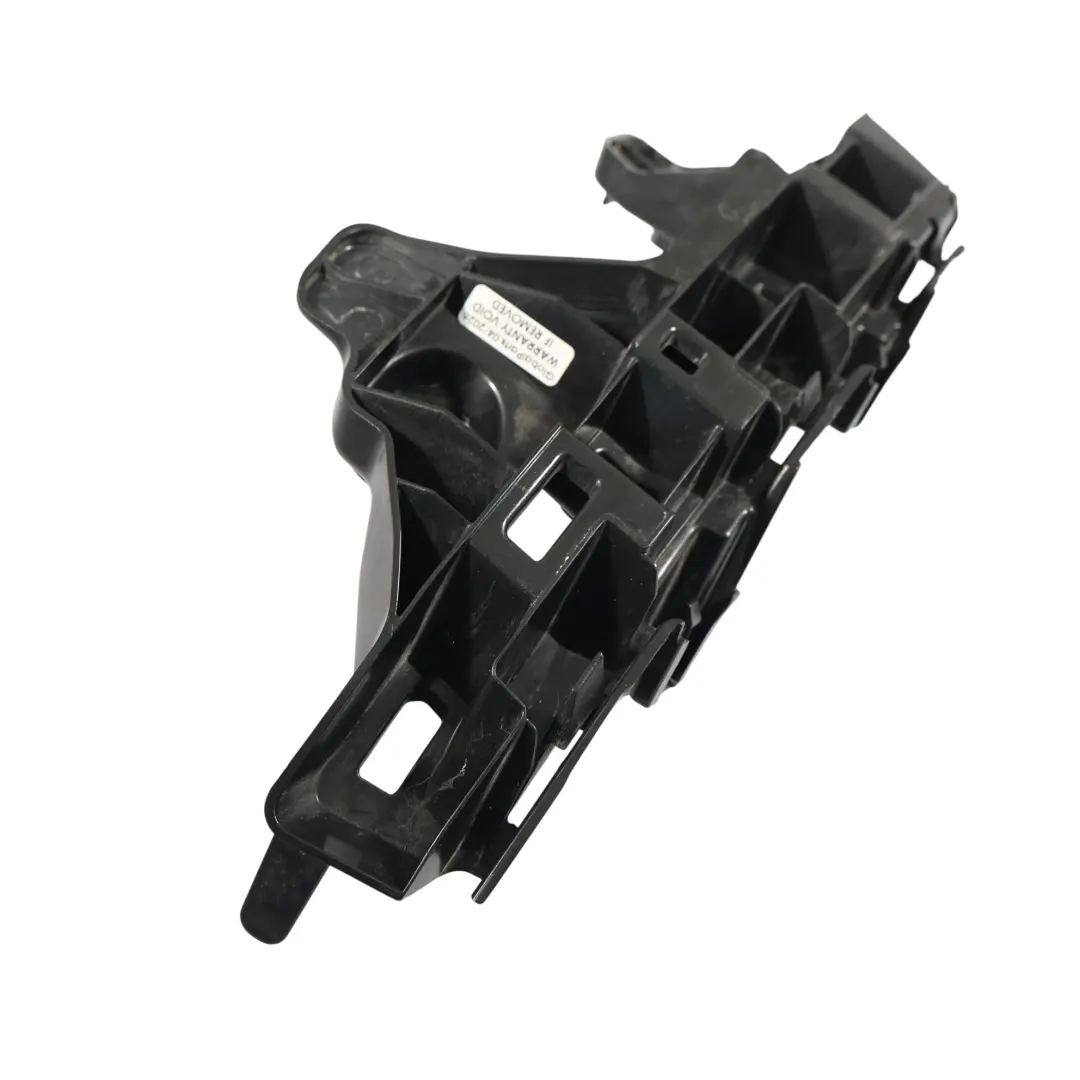 Staffa Supporto Paraurti Posteriore Destro per Volkswagen Passat B8 con numero di parte 3G5807484A Volkswagen Passat B8 Staffa Supporto Paraurti Posteriore Destro - SKU 3G5807484A - Numero di parte 3G5807484A