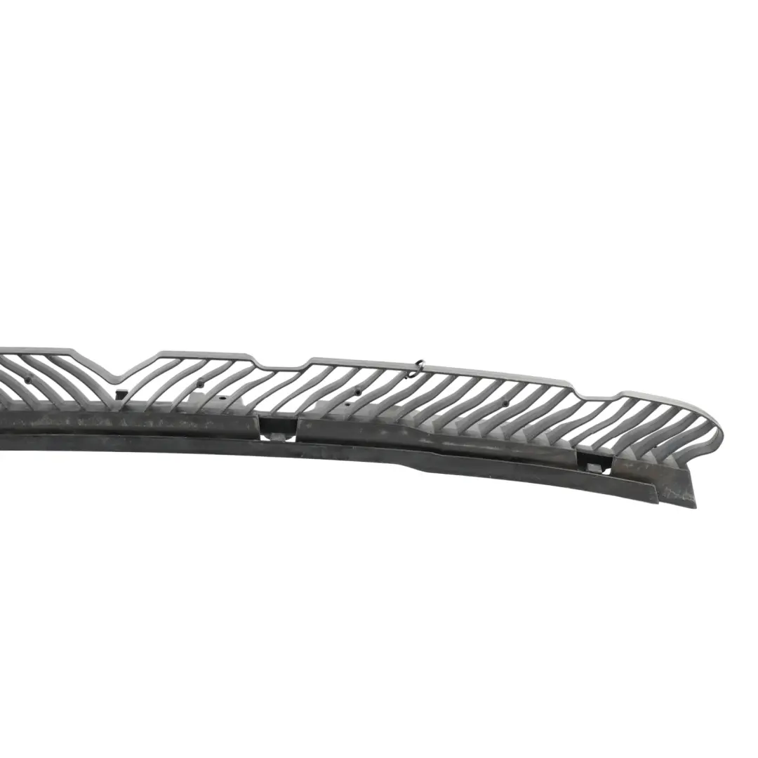 Bumper Centre Mount Bracket Support to Volkswagen Passat B8 Rear with Part number 3G5807863 Volkswagen Passat B8 Rear Bumper Centre Mount Bracket Support - SKU 3G5807863 - Part number 3G5807863