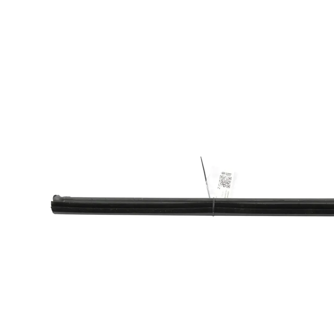 Junta Goma Ventana Puerta Interior Izquierda para Volkswagen Passat B8 con número de pieza 3G5839479 Volkswagen Passat B8 Junta Goma Ventana Puerta Interior Izquierda - SKU 3G5839479 - Número de pieza 3G5839479