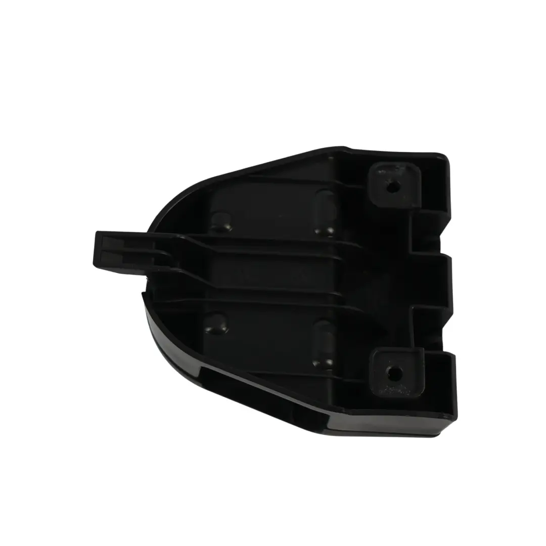 Soporte Botiquín Triángulo Emergencia para Volkswagen Passat B8 con número de pieza 3G5860285 Volkswagen Passat B8 Soporte Botiquín Triángulo Emergencia - SKU 3G5860285 - Número de pieza 3G5860285