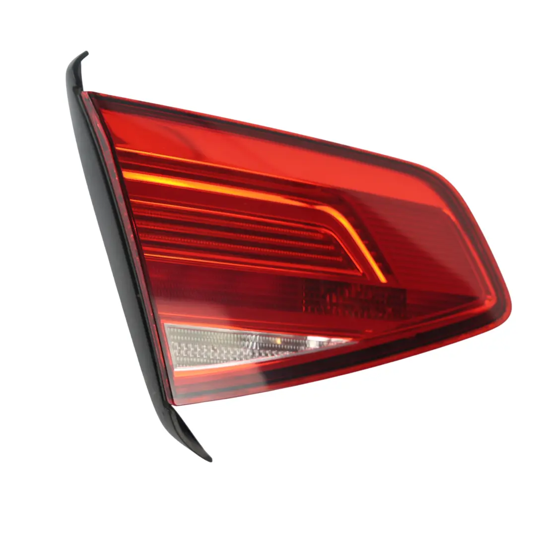 Volkswagen Passat B8 Berlina Fanale Posteriore Interno Sinistro - SKU 3G5945093C - Numero di parte 3G5945093C