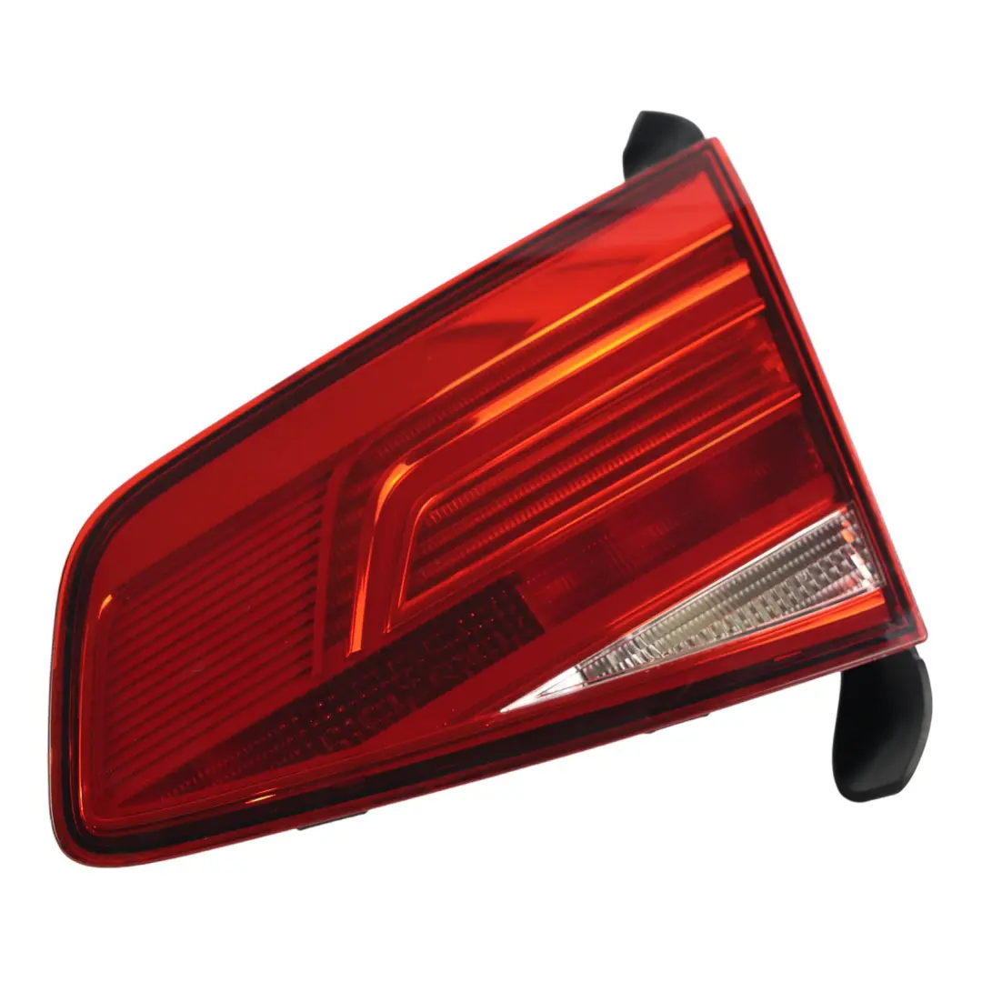 Volkswagen Passat B8 Berlina Fanale Posteriore Interno Destro - SKU 3G5945094B - Numero di parte 3G5945094B