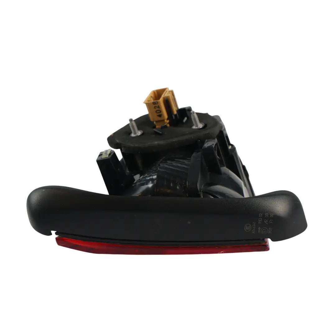 Lampa Klapy Bagażnika Tył Prawo do Volkswagen Passat B8 Sedan o numerze 3G5945094B Volkswagen Passat B8 Sedan Lampa Klapy Bagażnika Tył Prawo - SKU 3G5945094B - Numer Części 3G5945094B