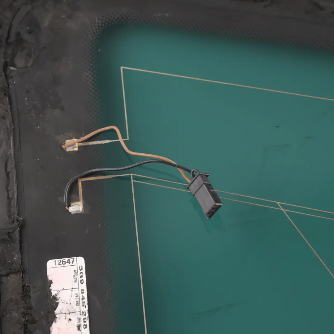 Volkswagen Passat B8 Estate Quarter Side Glass Rear Right O/S - SKU 3G9845298CJ - Part number 3G9845298CJ