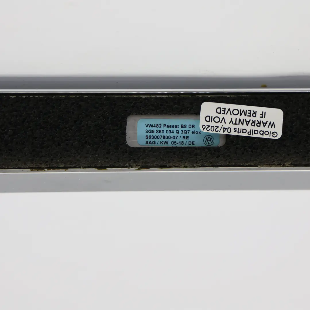 Roof Rack Railing Left Right N/O/S Set Aluminium to Volkswagen Passat B8 Estate with Part number 3G9860033Q Volkswagen Passat B8 Estate Roof Rack Railing Left Right N/O/S Set Aluminium - SKU 3G9860033Q-SET - Part number 3G9860033Q