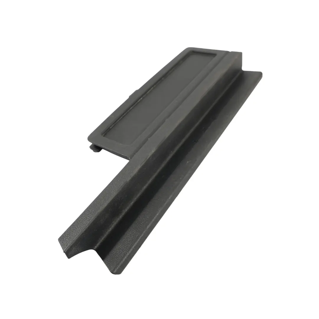 Moldura Maletero Lado Izquierdo para Volkswagen Passat B8 Elemento con número de pieza 3G9867463 Volkswagen Passat B8 Elemento Moldura Maletero Lado Izquierdo - SKU 3G9867463 - Número de pieza 3G9867463