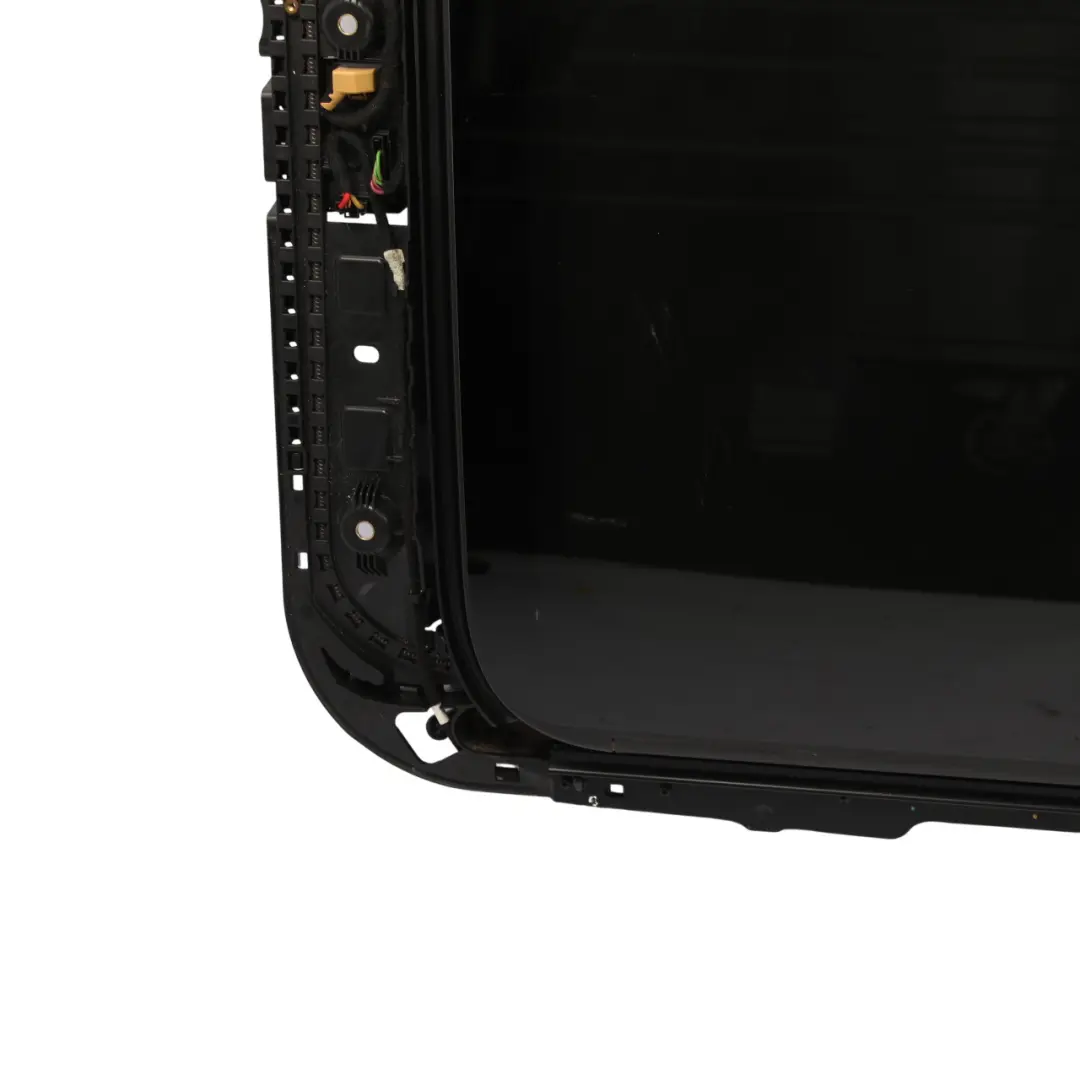 Panoramic Sliding Sunroof Glass to VW Volkswagen Passat B8 with Part number 3G9877049D VW Volkswagen Passat B8 Panoramic Sliding Sunroof Glass - SKU 3G9877049D - Part number 3G9877049D