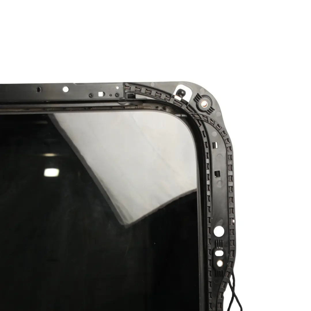 Panoramic Sliding Sunroof Glass to VW Volkswagen Passat B8 with Part number 3G9877049D VW Volkswagen Passat B8 Panoramic Sliding Sunroof Glass - SKU 3G9877049D - Part number 3G9877049D