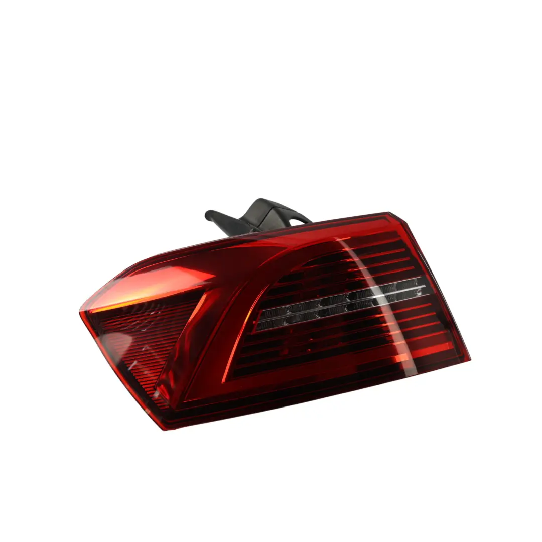 Volkswagen Passat B8 Estate Rear Tail Light Left N/S - SKU 3G9945207J - Part number 3G9945207J