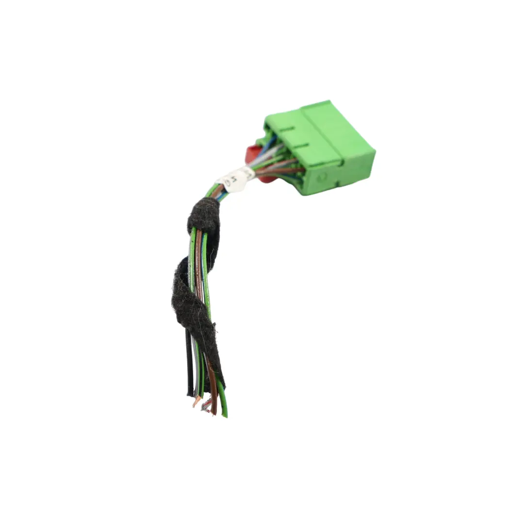 Luz Trasera Interna Derecha Cable para Volkswagen Passat B8 con número de pieza 3G9945308D Volkswagen Passat B8 Luz Trasera Interna Derecha Cable - SKU 3G9945308D-1 - Número de pieza 3G9945308D