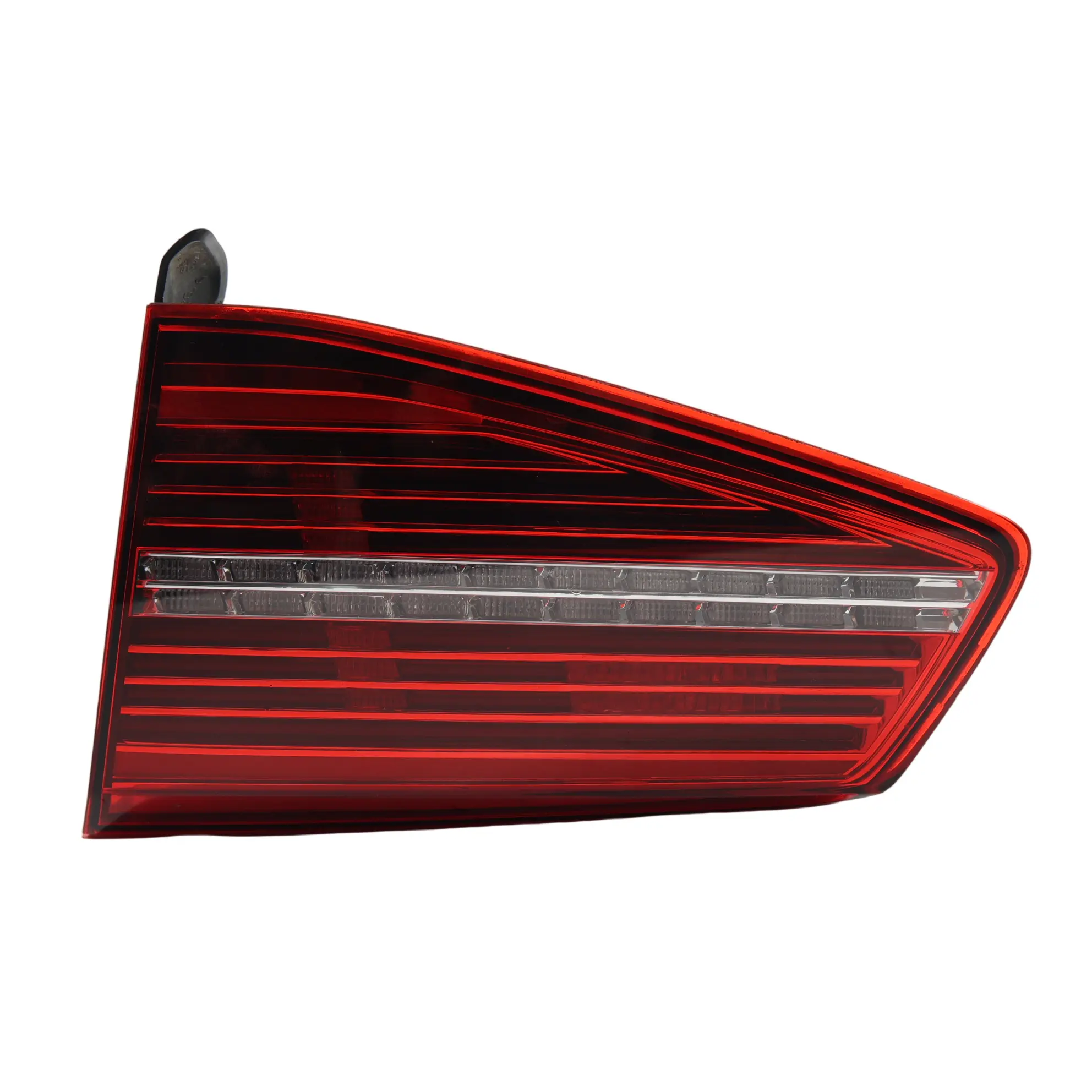 Volkswagen Passat B8 Lampa Tylna Wewnętrzna Prawa 3G9945308D