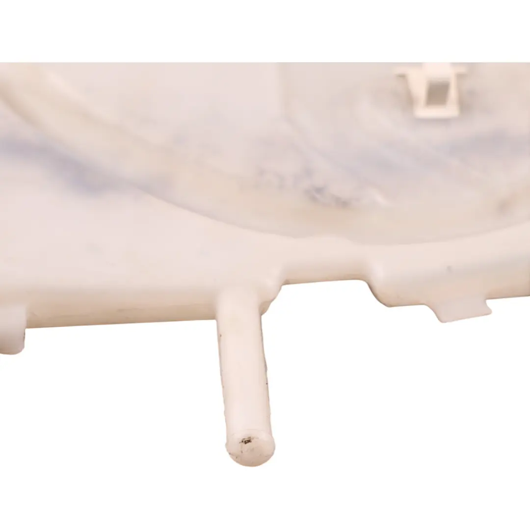 Mk1 Réservoir Lave-Glace Pare-Brise pour Ford Kuga à propos du numéro de pièce 3M51-13K163-AC Ford Kuga Mk1 Réservoir Lave-Glace Pare-Brise - SKU 3M51-13K163-AC - Numéro de pièce 3M51-13K163-AC