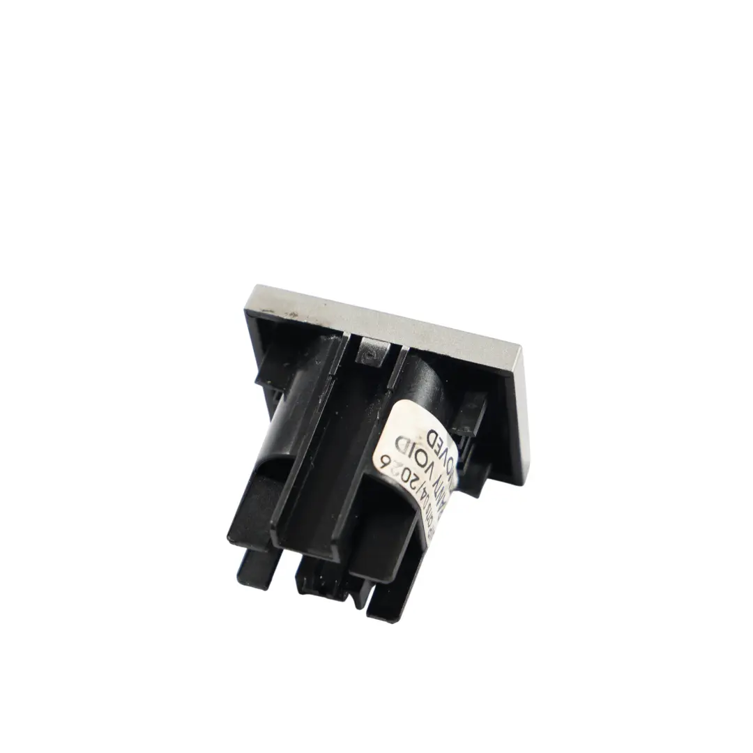 Ford Transit MK7 Bouton Interrupteur Cache Tableau Bord 3M51-56051-AB - SKU 3M5156051AB-1 - Numéro de pièce 3M5156051AB