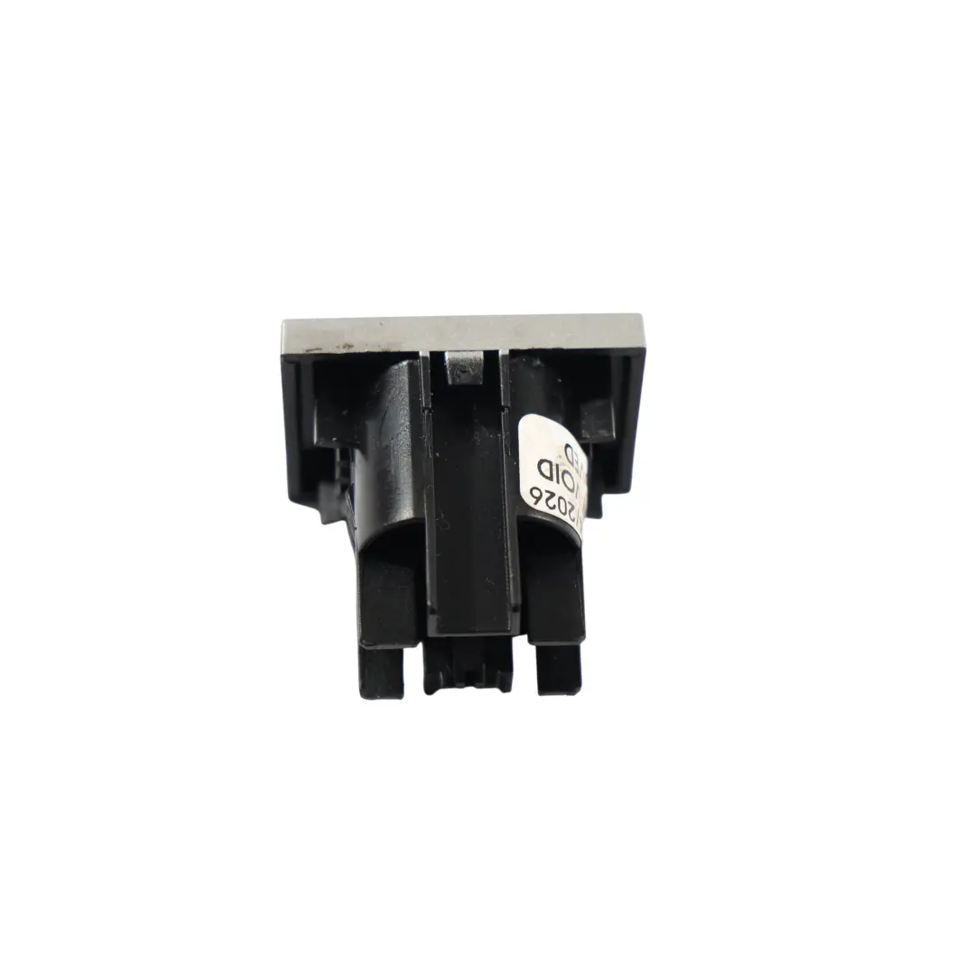 Dashboard Blank Switch Button Cover Trim 3M51-56051-AB to Ford Transit Mk7 with Part number 3M5156051AB Ford Transit Mk7 Dashboard Blank Switch Button Cover Trim 3M51-56051-AB - SKU 3M5156051AB-1 - Part number 3M5156051AB