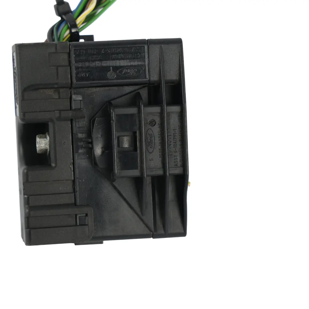 Connecteur Siège Gauche Droite pour Land Rover Discovery 3 L319 à propos du numéro de pièce 3M5T-14489-DNA Land Rover Discovery 3 L319 Connecteur Siège Gauche Droite - SKU 3M5T-14489-DNA - Numéro de pièce 3M5T-14489-DNA