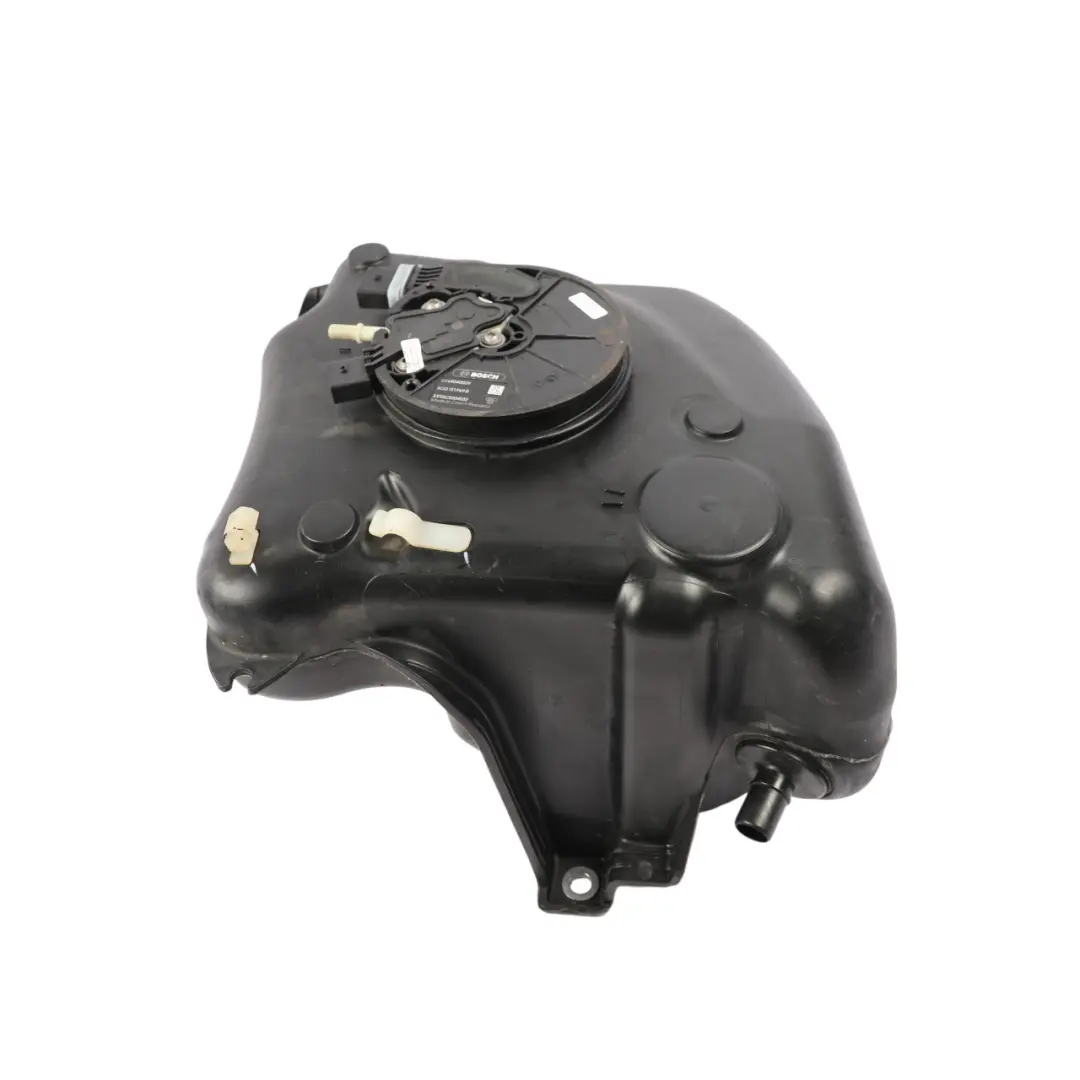 Skoda Superb Mk3 VW Passat B8 AdBlue Fuel Tank Reservoir Diesel - SKU 3Q0131877C - Part number 3Q0131877C