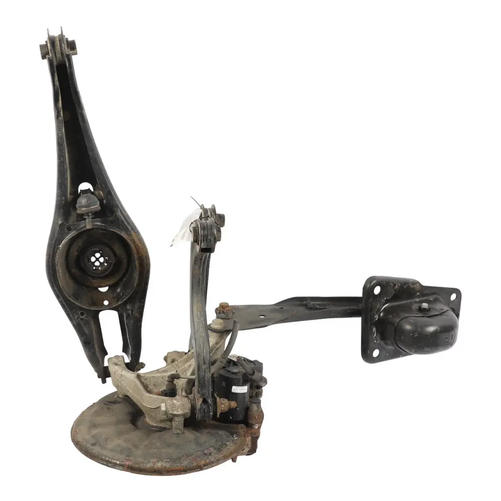 VW Volkswagen Passat B8 Suspension Leg Wheel Carrier Rear Right O/S 3Q0505434G