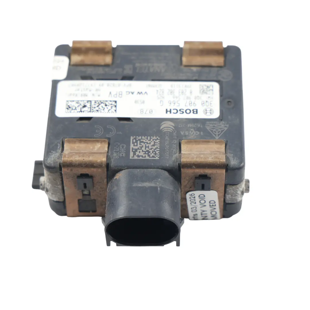 Capteur Radar Arrière Assistance Voie Angle Mort Droit pour Audi Q3 F3 à propos du numéro de pièce 3Q0907566G Audi Q3 F3 Capteur Radar Arrière Assistance Voie Angle Mort Droit - SKU 3Q0907566G - Numéro de pièce 3Q0907566G