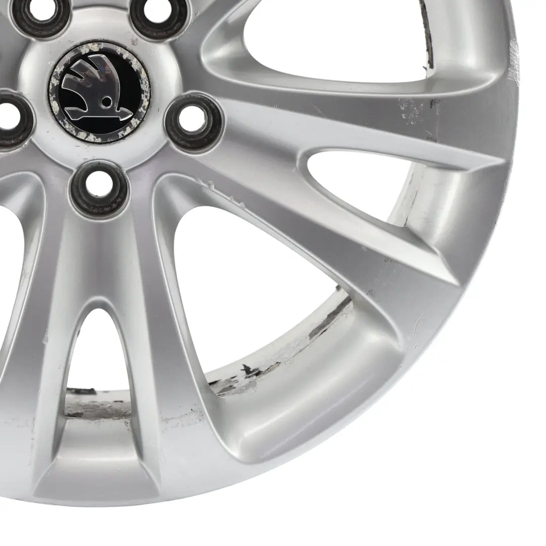 Skoda Superb MK2 Alu Felge Silber 17" 7,5J ET:49 5 Doppelte Speiche - SKU 3T0601025D-2 - Teilenummer 3T0601025D