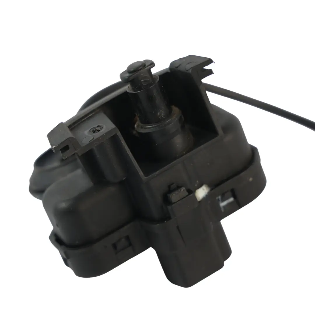 Skoda Superb Mk2 6B Moteur Actionneur Interrupteur Trappe Carburant - SKU 3T0810773 - Numéro de pièce 3T0810773