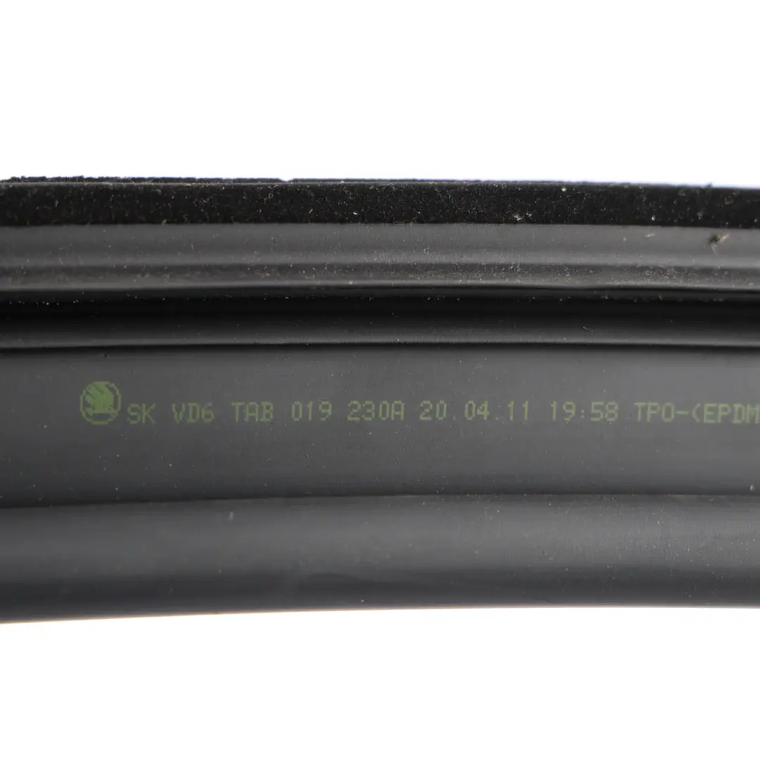 Mk2 B6 Front Door Window Seal Trim Cover Outer Right O/S to Skoda Superb with Part number 3T0837432E Skoda Superb Mk2 B6 Front Door Window Seal Trim Cover Outer Right O/S - SKU 3T0837432E - Part number 3T0837432E