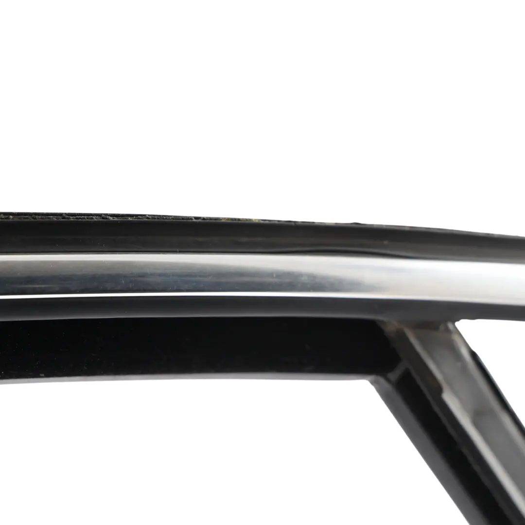 Skoda Superb Mk2 B6 Front Door Window Seal Trim Cover Outer Right O/S - SKU 3T0837432E - Part number 3T0837432E