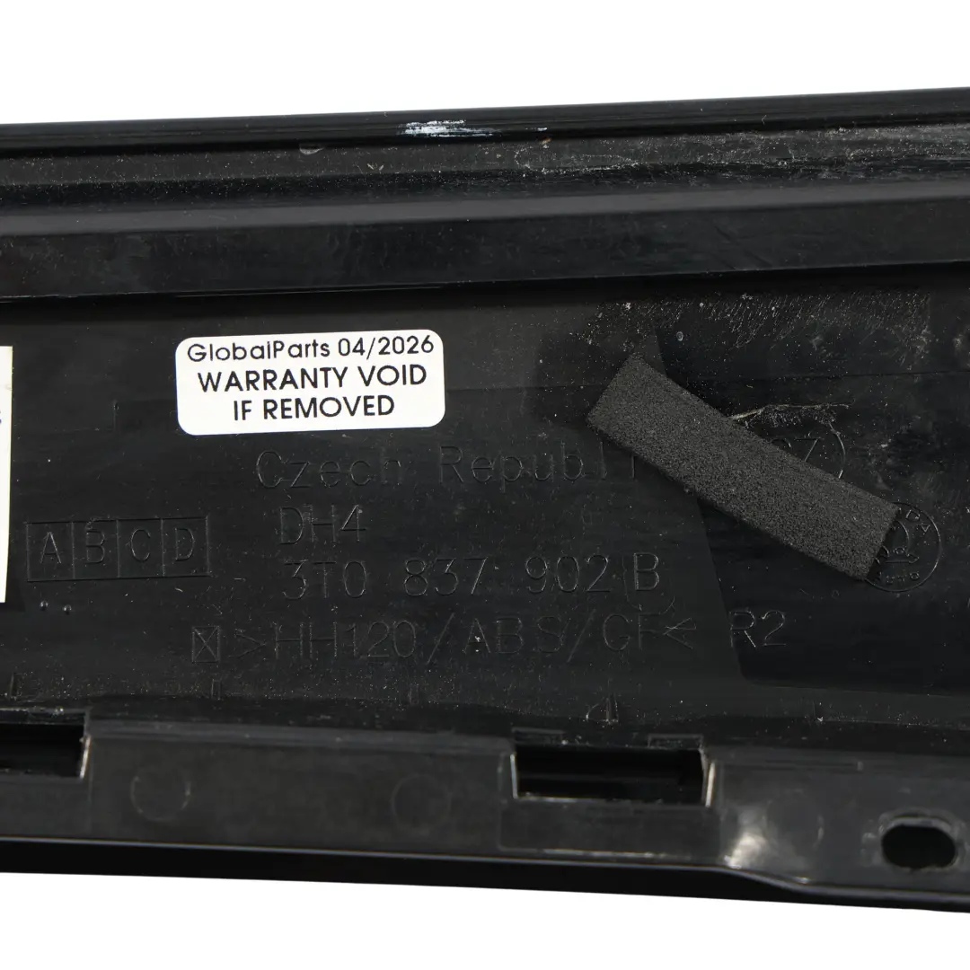 3T Moldura Pilar B Exterior Derecho para Skoda Superb B6 con número de pieza 3T0837902B Skoda Superb B6 3T Moldura Pilar B Exterior Derecho - SKU 3T0837902B - Número de pieza 3T0837902B